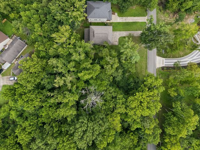 2121 Wooddale Ln, Nashville, TN 37214