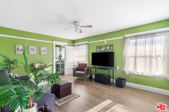 624 S Chicago Street, Los Angeles, CA 90023