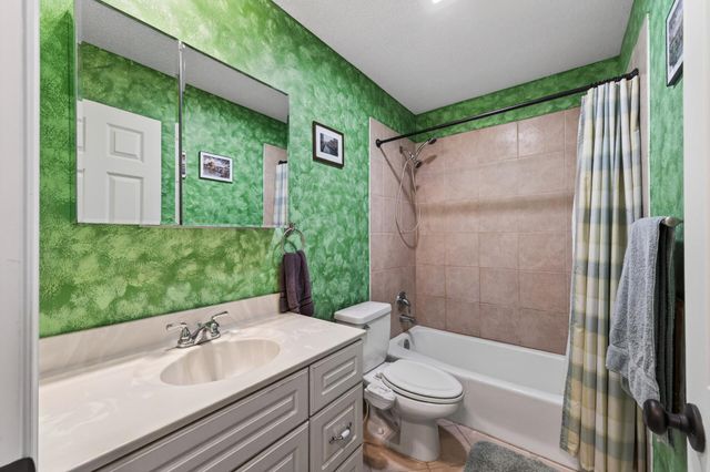 1030 Whitney Drive, Apple Valley, MN 55124