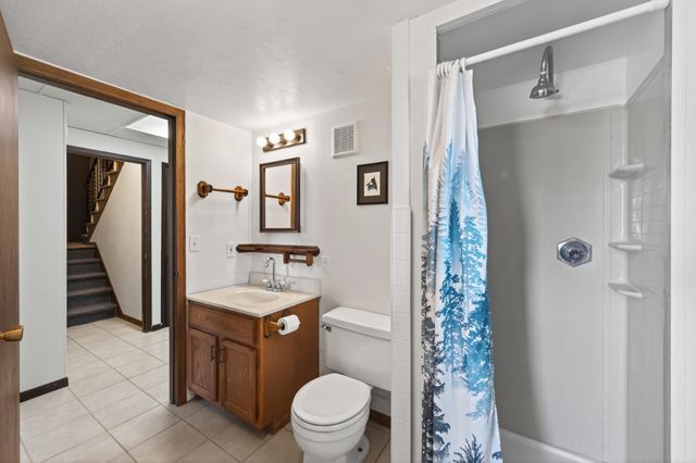 1030 Whitney Drive, Apple Valley, MN 55124