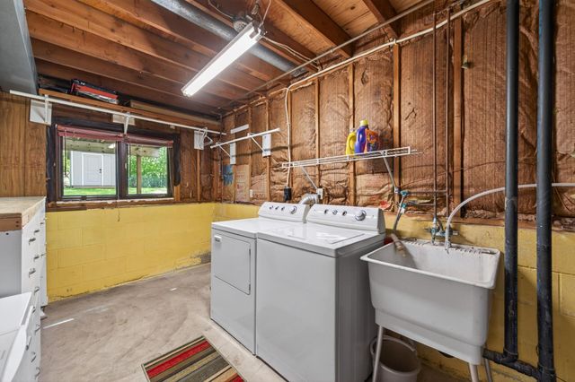 1030 Whitney Drive, Apple Valley, MN 55124