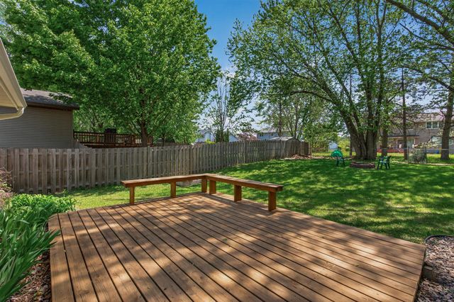 1030 Whitney Drive, Apple Valley, MN 55124