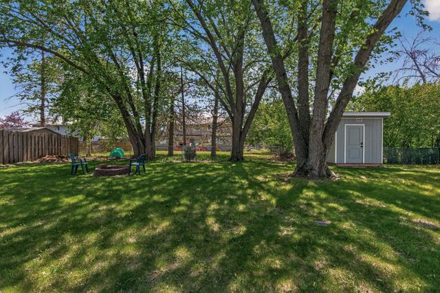 1030 Whitney Drive, Apple Valley, MN 55124