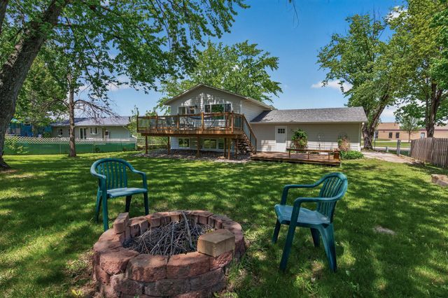 1030 Whitney Drive, Apple Valley, MN 55124