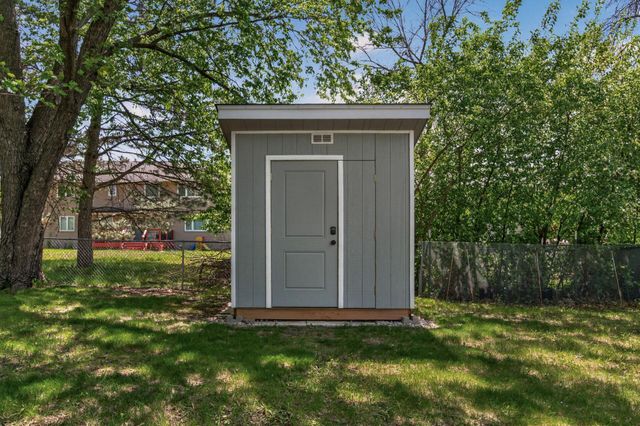 1030 Whitney Drive, Apple Valley, MN 55124