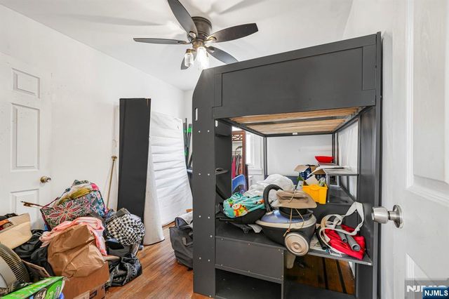 352 12th Street, Newark, NJ 07107