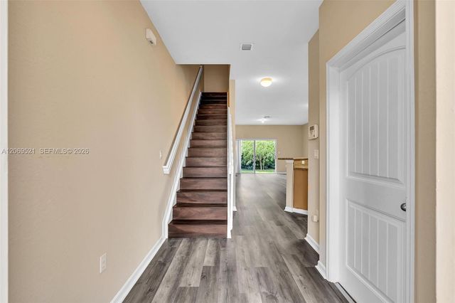 3530 NW 29th Court, Lauderdale Lakes, FL 33311