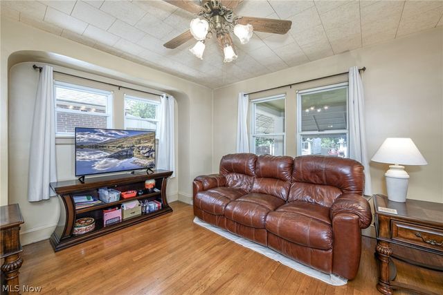 1407 Herberich Avenue, Akron, OH 44301