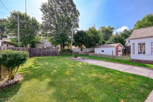 1407 Herberich Avenue, Akron, OH 44301