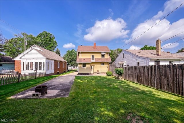 1407 Herberich Avenue, Akron, OH 44301