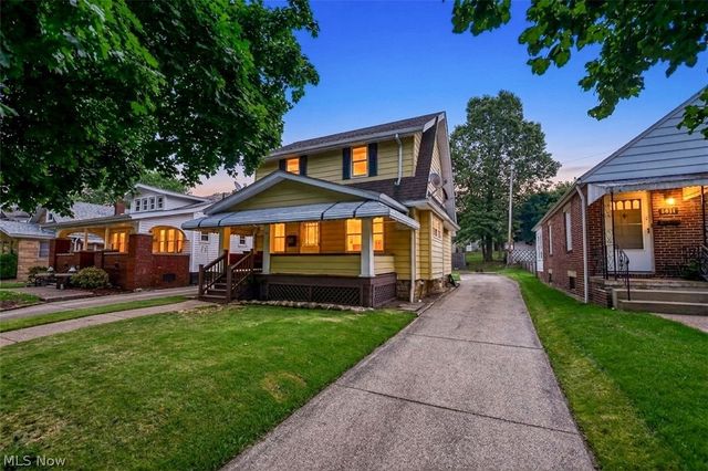 1407 Herberich Avenue, Akron, OH 44301