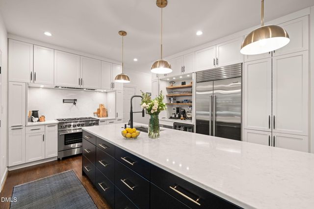 102 Ormsby Court, Cary, NC 27519