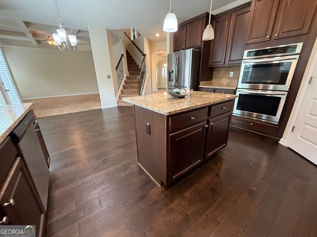 619 Oakville Trail, Hampton, GA 30228
