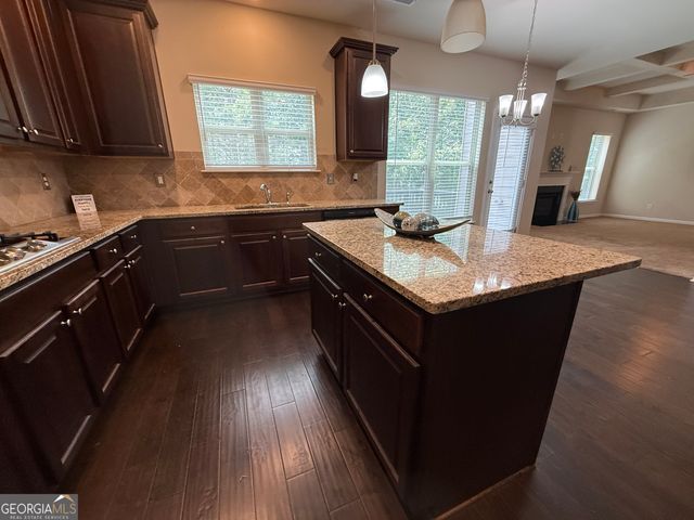 619 Oakville Trail, Hampton, GA 30228