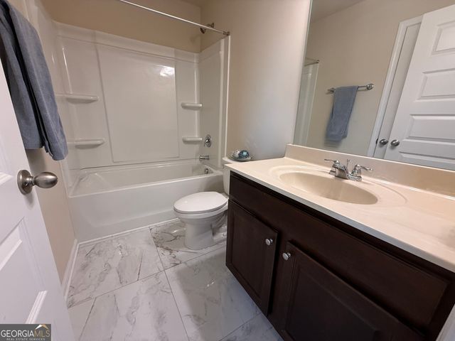 619 Oakville Trail, Hampton, GA 30228