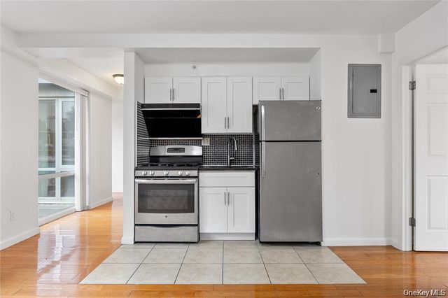 139-30 34th Avenue 3B, Flushing, NY 11355