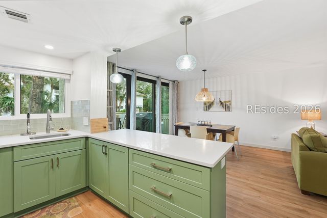 42 S Forest Beach Dr Apt 3086, Hilton Head Island, SC 29928