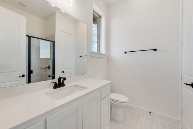 824 Shady Oaks Drive, Rockwall, TX 75087