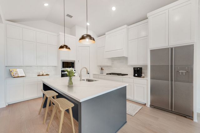 824 Shady Oaks Drive, Rockwall, TX 75087