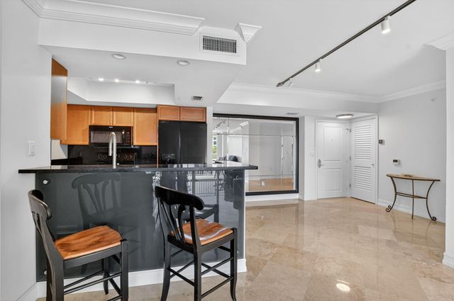 99 SE Mizner Boulevard 603, Boca Raton, FL 33432