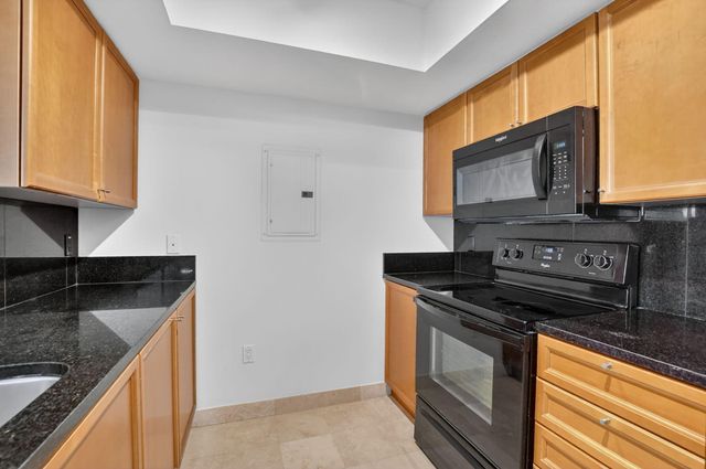 99 SE Mizner Boulevard 603, Boca Raton, FL 33432