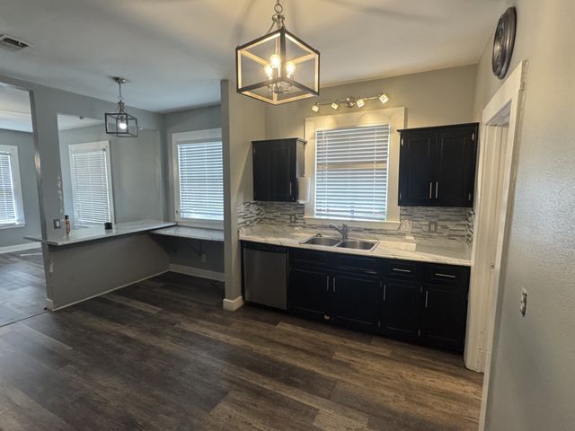 646 Fitzhugh, Paris, TX 75460