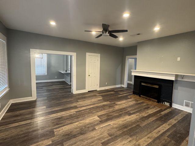 646 Fitzhugh, Paris, TX 75460