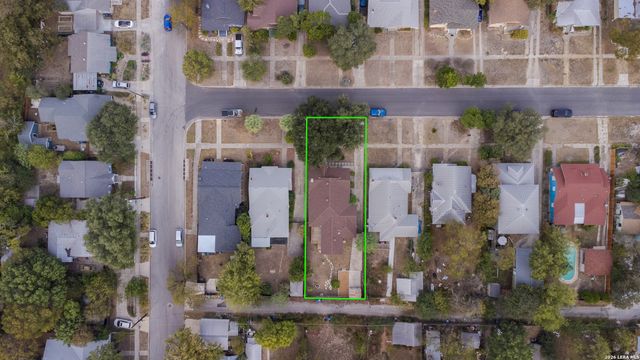 624 W AGARITA AVE, San Antonio, TX 78212
