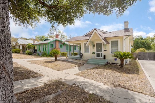 624 W AGARITA AVE, San Antonio, TX 78212