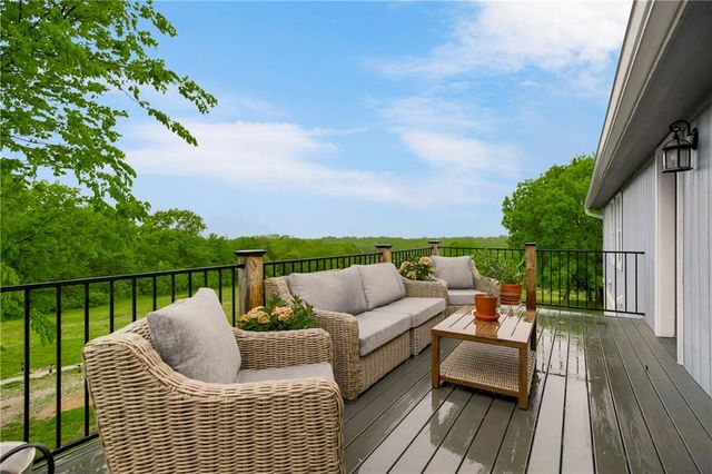 32209 Pisgah Cemetery Road, Excelsior Springs, MO 64024