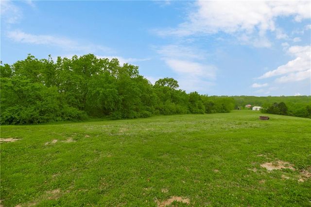 32209 Pisgah Cemetery Road, Excelsior Springs, MO 64024