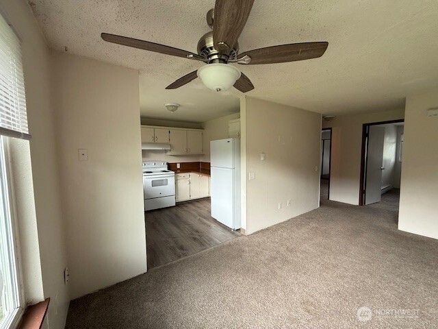 1913 Coolidge Road, Aberdeen, WA 98520