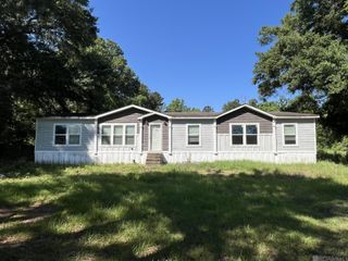 37985 Falcon Wood Dr, Denham Springs, LA 70706