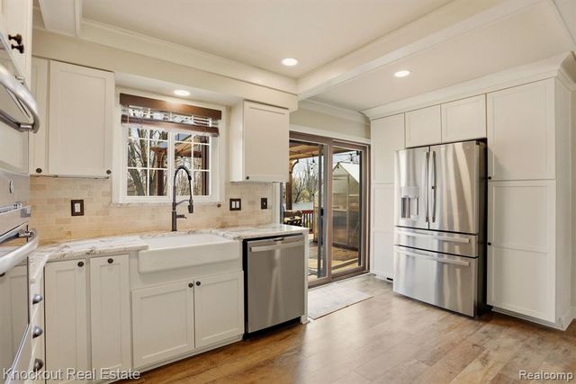 5936 Wellington Drive, Clarkston, MI 48346