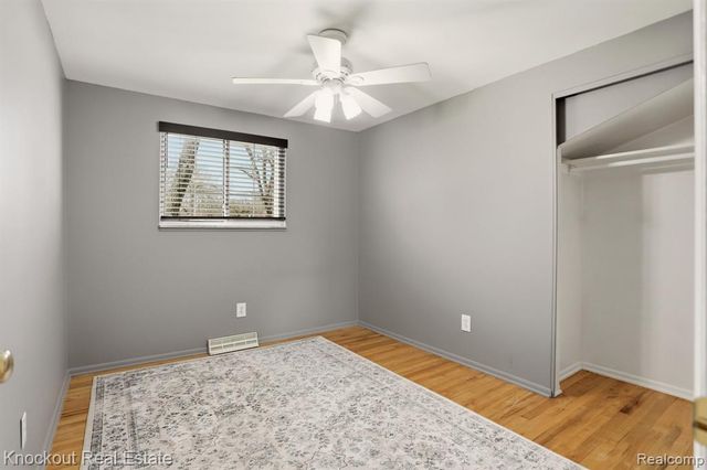 5936 Wellington Drive, Clarkston, MI 48346