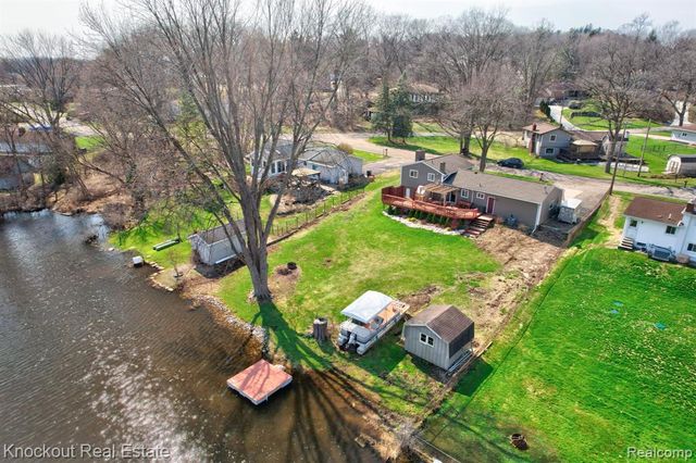 5936 Wellington Drive, Clarkston, MI 48346