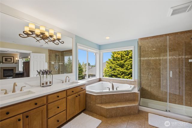 726 S 38th Court, Renton, WA 98055