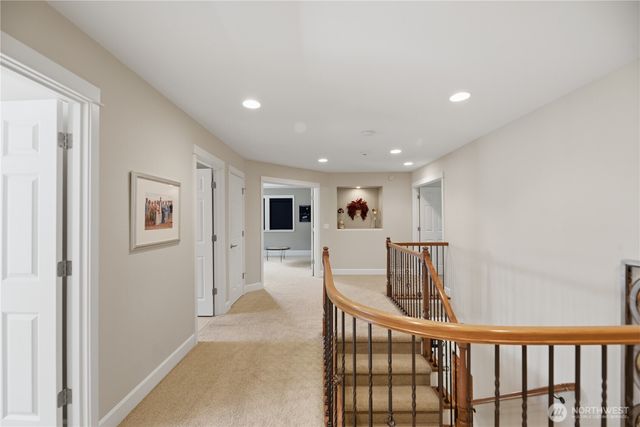 726 S 38th Court, Renton, WA 98055