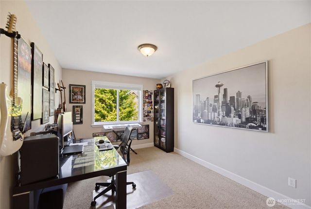 726 S 38th Court, Renton, WA 98055
