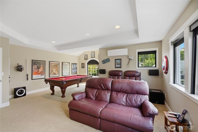 726 S 38th Court, Renton, WA 98055