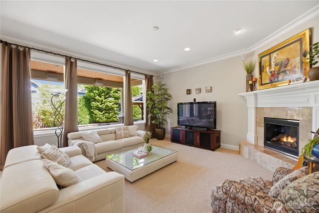 726 S 38th Court, Renton, WA 98055