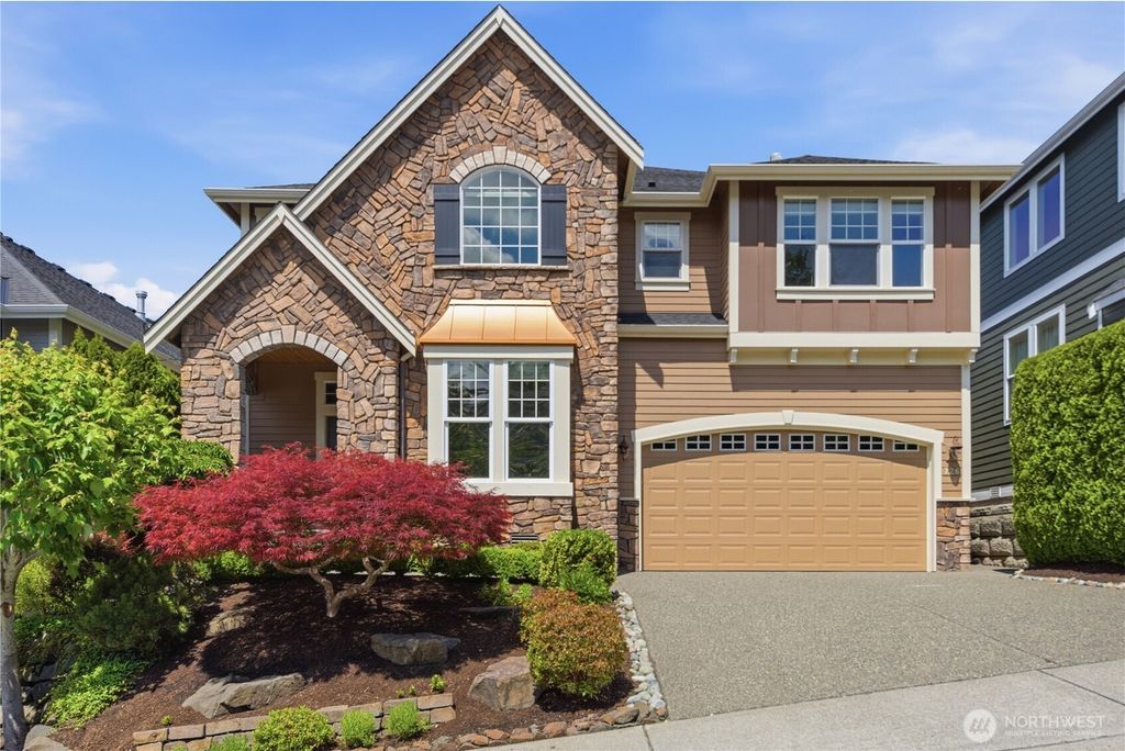 726 S 38th Court, Renton, WA 98055