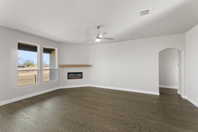 7809 Barley Field Street, Joshua, TX 76058