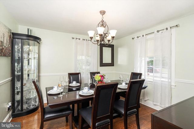 153 SHERIDAN RD, Hamilton, NJ 08619