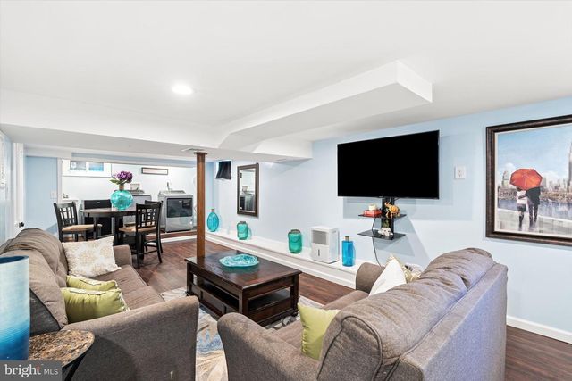 153 SHERIDAN RD, Hamilton, NJ 08619