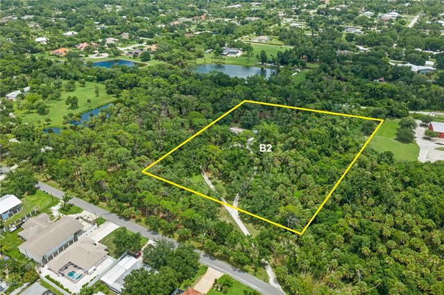 1210 TWIN LAKES AVENUE, Nokomis, FL 34275