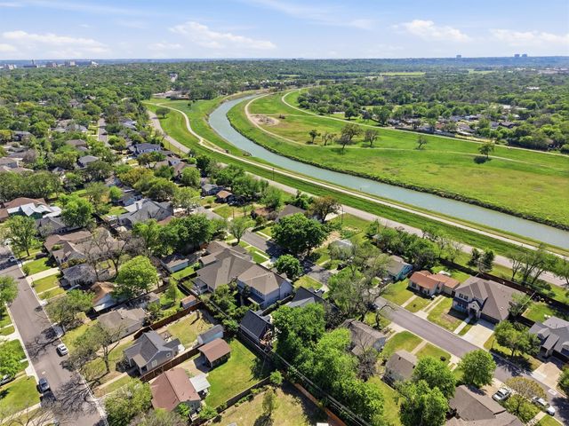 840 Edgefield Road, Fort Worth, TX 76107