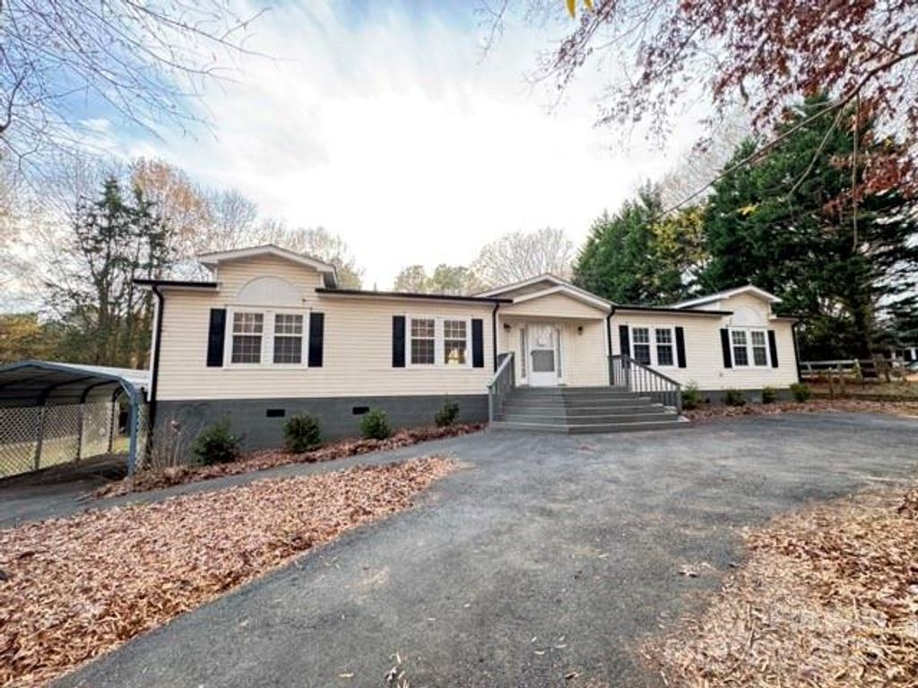 445 Fern Hill Road, Troutman, NC 28166