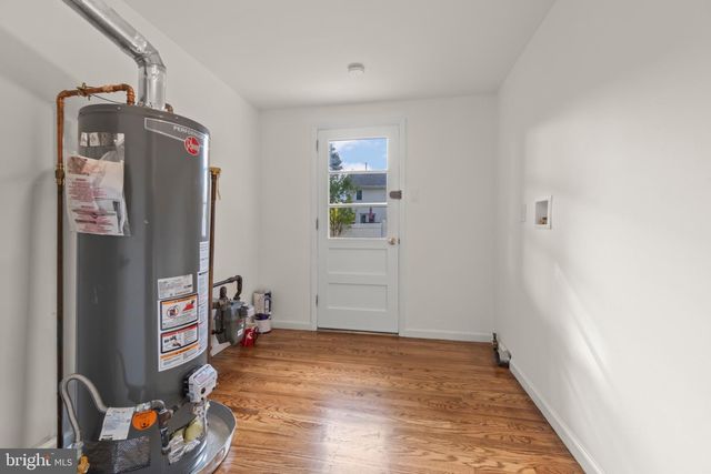 8 OAKVIEW, Cherry Hill, NJ 08002