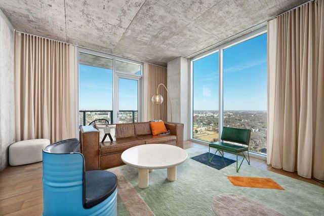 48 East Ave 2204, Austin, TX 78701